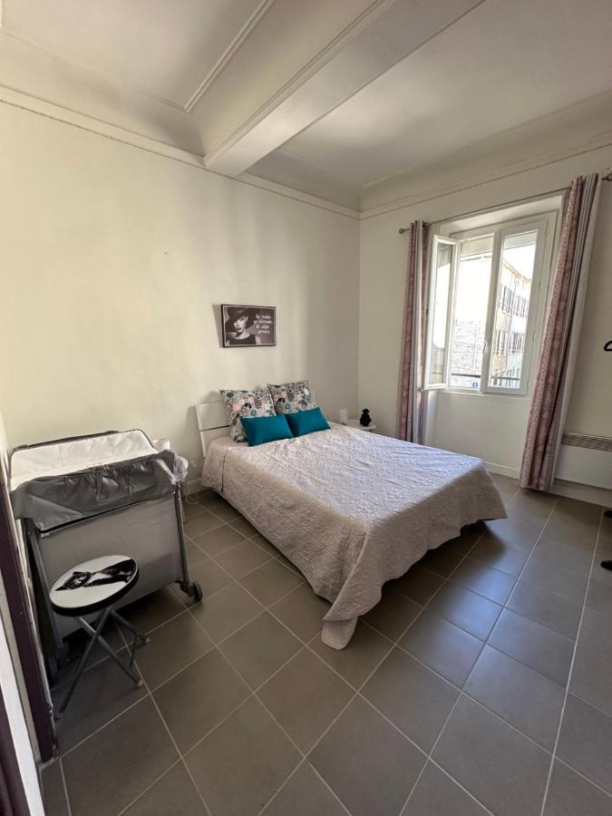 Chez Coco Et Herve Etage Sigean Luaran gambar